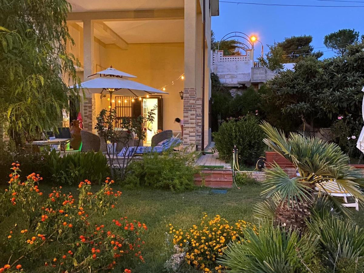 Breathtaking View Of Salento- Appartement Leporano Buitenkant foto